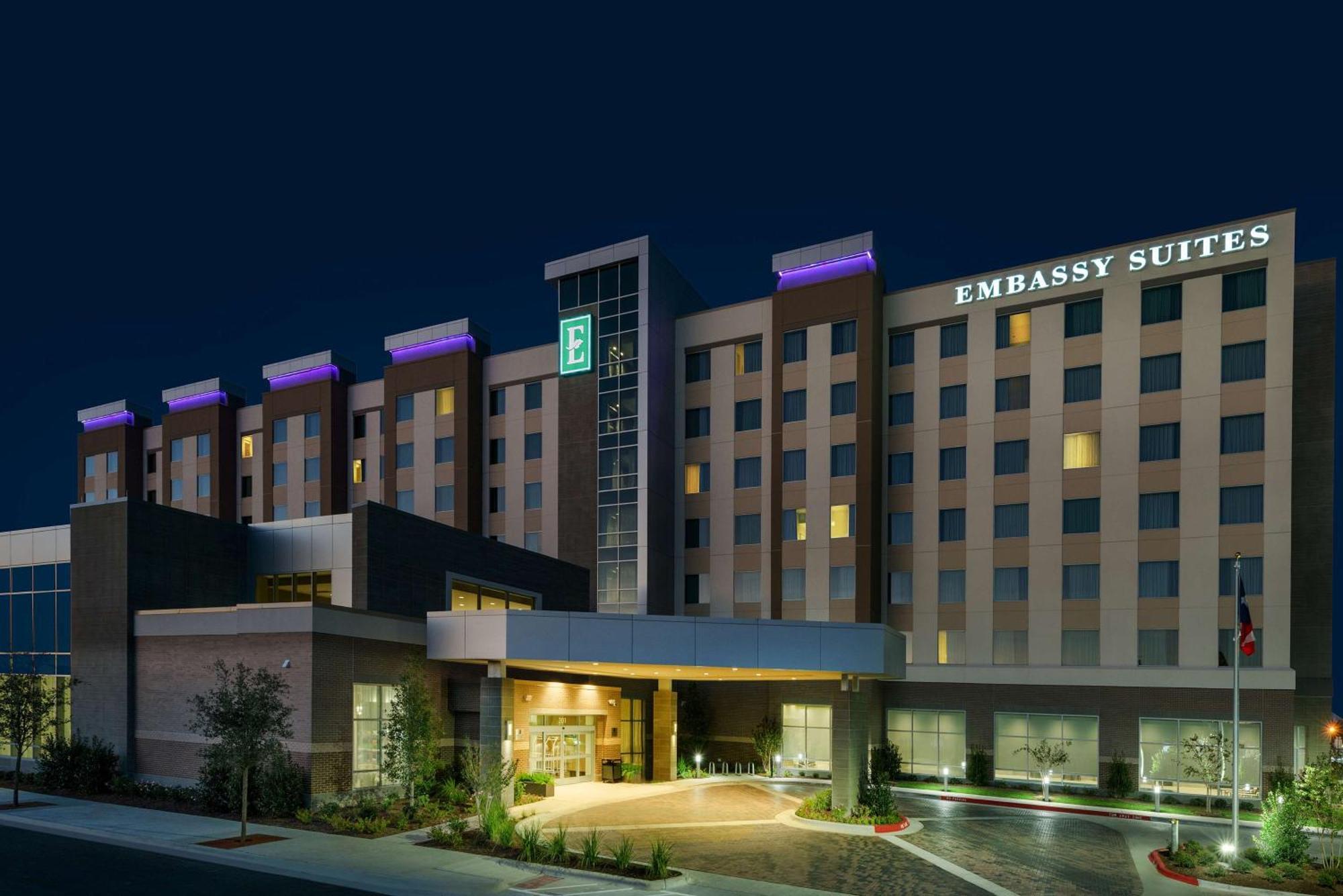 Embassy Suites By Hilton College Station Kültér fotó